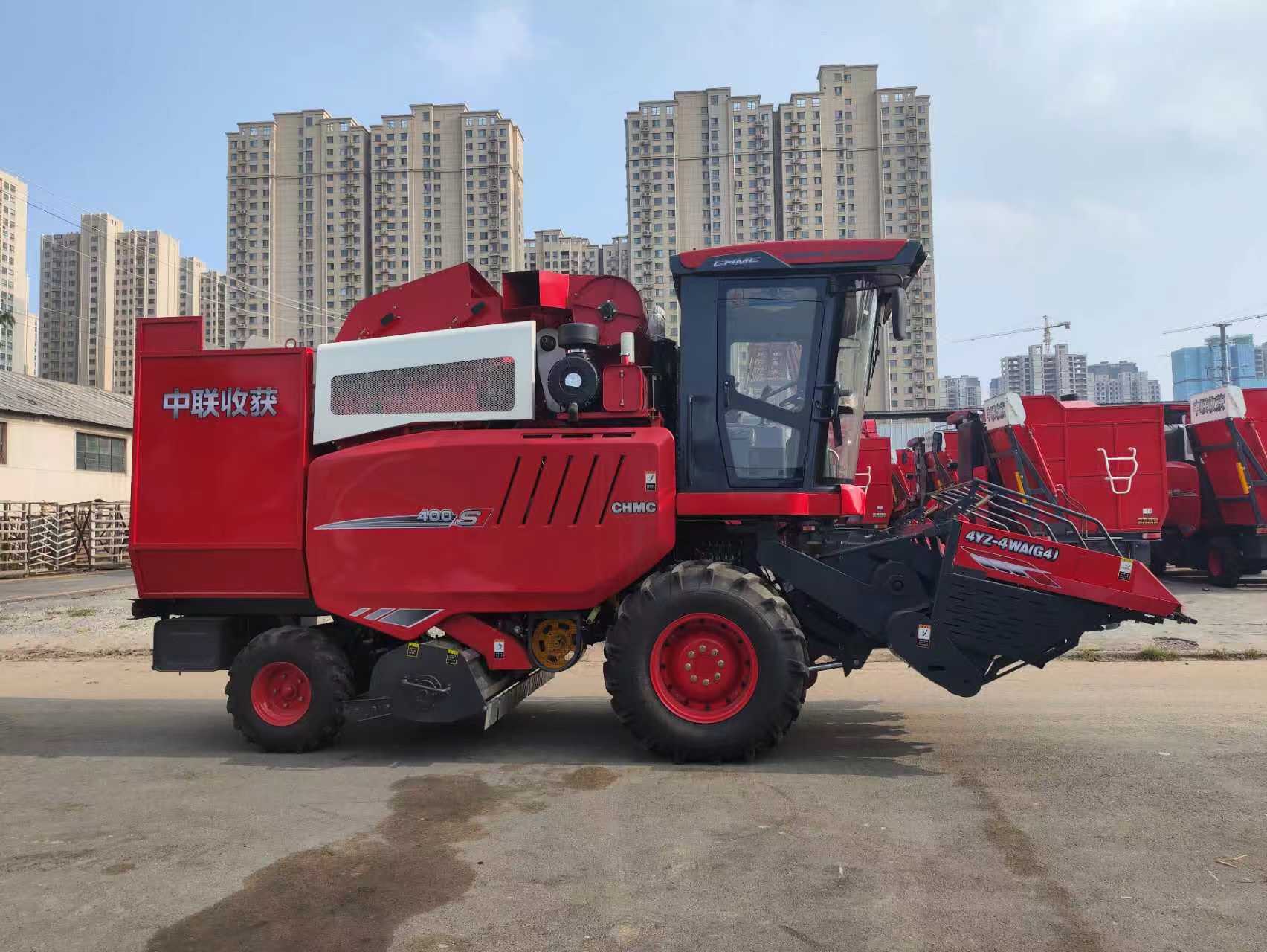 究竟如何选择适合自己的收获机械？