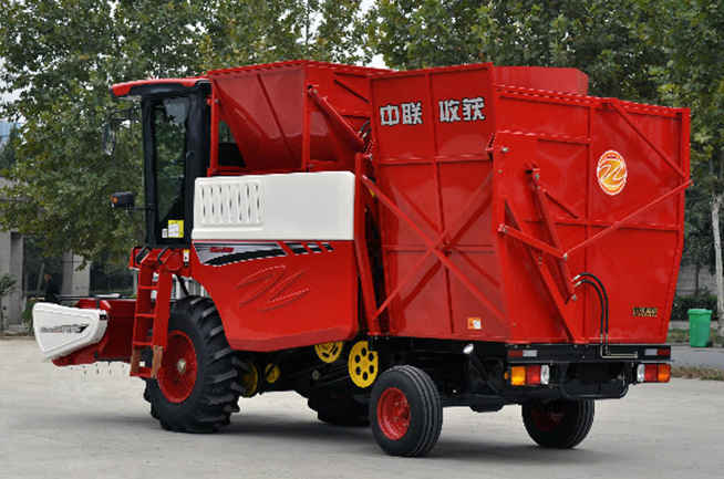 经销商：对郑州不朽情缘官网登录入口的花生收获机销售充满信心