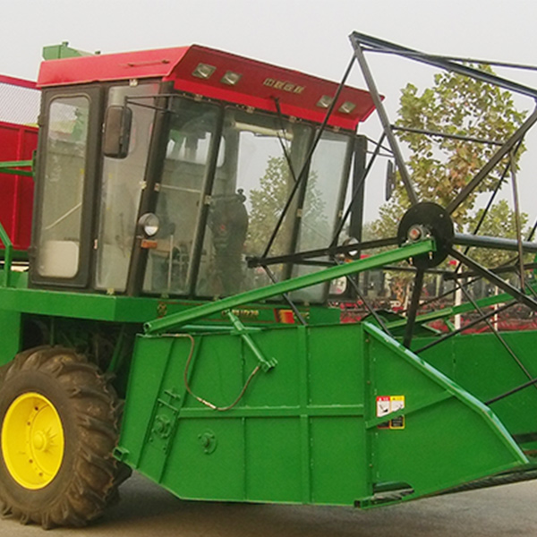 不朽情缘官网登录入口收获4QZ-2450自走式青饲料收获机