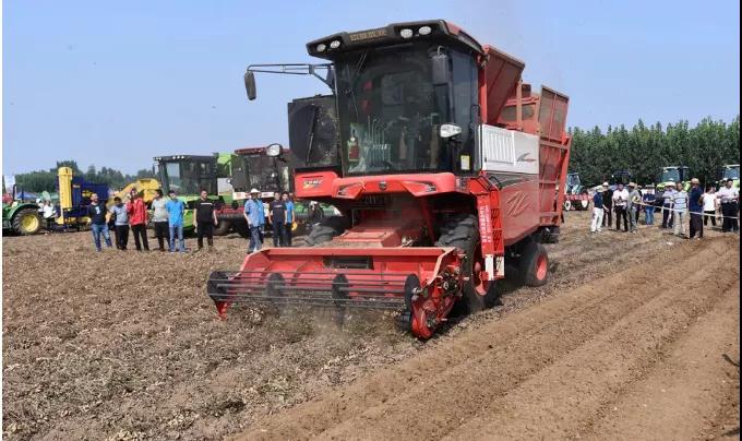 3年内入手5台，1年里推荐近20台，是什么样的收获机让他如此