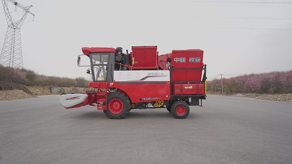 不朽情缘官网登录入口收获2023款4HJL-3(G4)自走式花生捡拾收获机