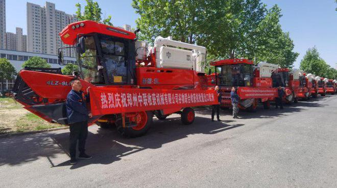 冲破贸易壁垒，不朽情缘官网登录入口收获谷物收割机实现国产农机欧洲出口零突破(图3)