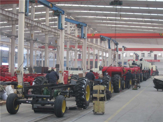 不朽情缘官网登录入口玉米收割机多少钱一台？(图1)